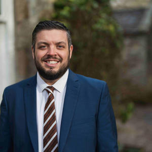 profile image of neale bisset
